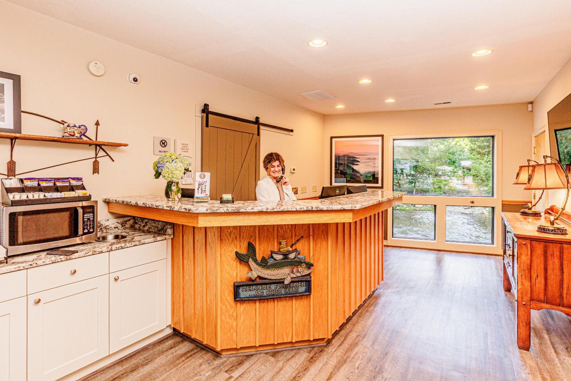Rivers Edge Motel Cherokee Extérieur photo